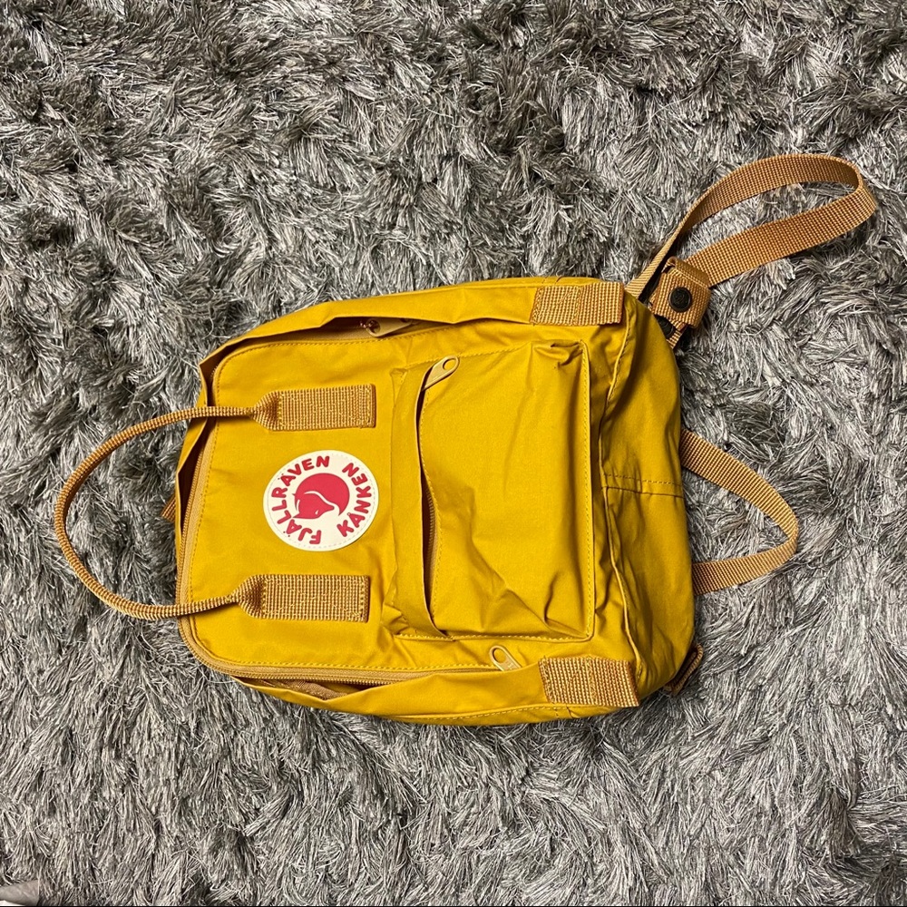 fjallraven mini kanken